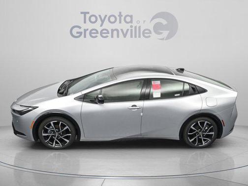 Black and Red SofTex [softex] 2025 Toyota Prius Plug-In Hybrid XSE