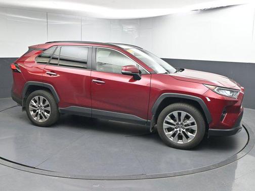 2020 Toyota RAV4 Limited