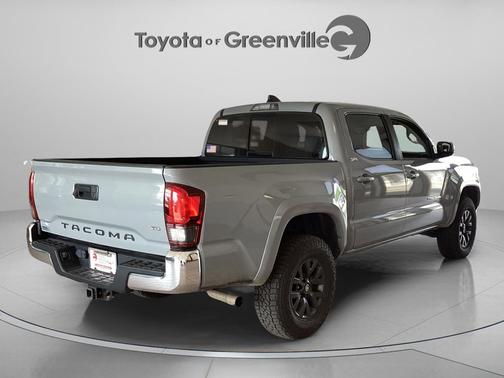 Cement 2021 Toyota Tacoma SR5