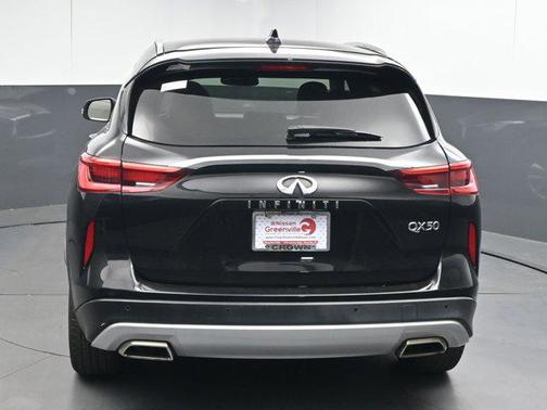 2021 INFINITI QX50 LUXE