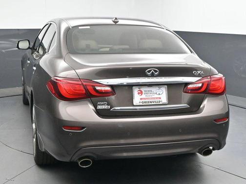 2015 INFINITI Q70L 3.7X