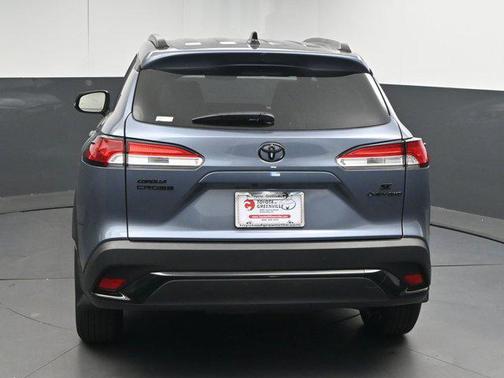 2025 Toyota Corolla Hybrid SE