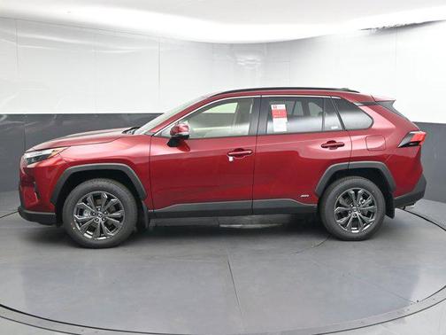 2025 Toyota RAV4 Hybrid XLE Premium