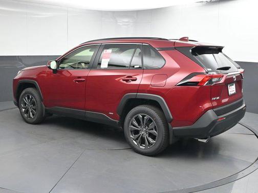 2025 Toyota RAV4 Hybrid XLE Premium