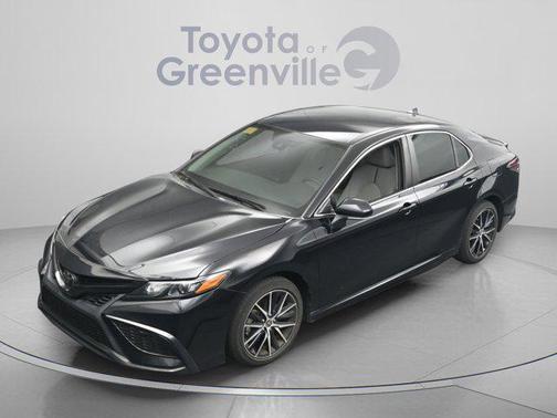 Midnight Black Metallic 2023 Toyota Camry SE