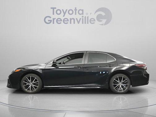 Midnight Black Metallic 2023 Toyota Camry SE