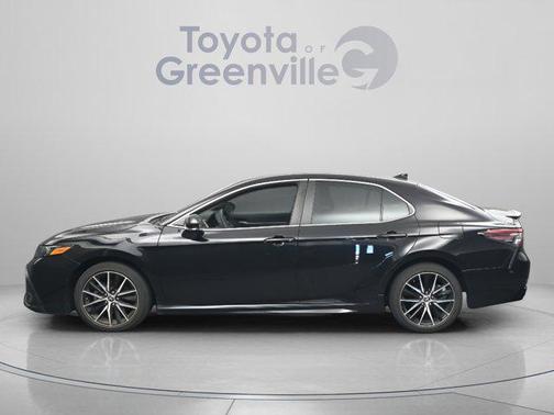 Midnight Black Metallic 2023 Toyota Camry SE