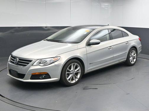 2010 Volkswagen CC Luxury