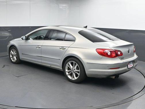 2010 Volkswagen CC Luxury