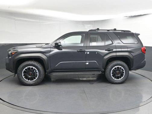 2025 Toyota 4Runner TRD Off Road