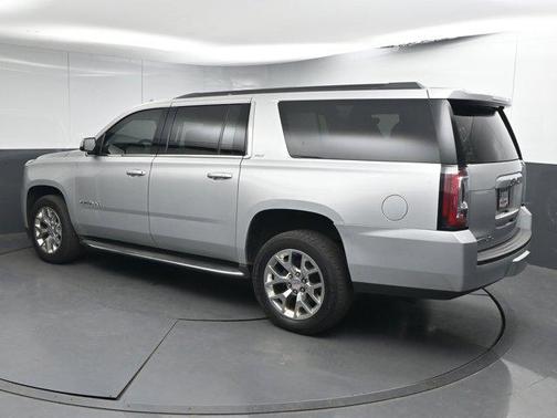 2017 GMC Yukon XL SLT