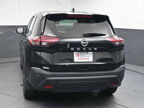 2021 Nissan Rogue S