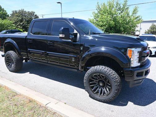 Shadow Black 2018 Ford F-250 Lariat