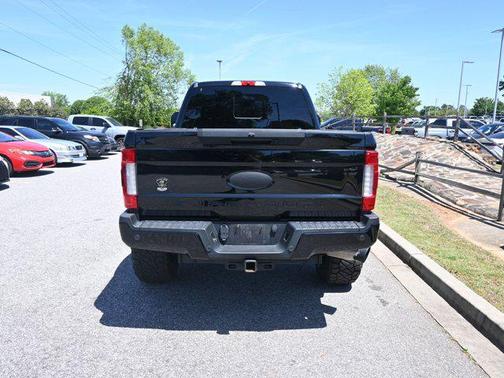 Shadow Black 2018 Ford F-250 Lariat