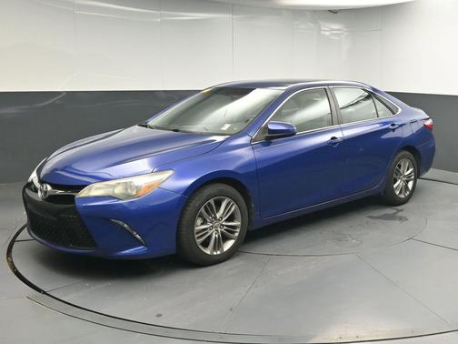Blue Crush Metallic 2015 Toyota Camry SE