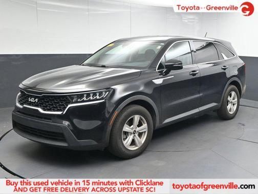 2022 Kia Sorento LX