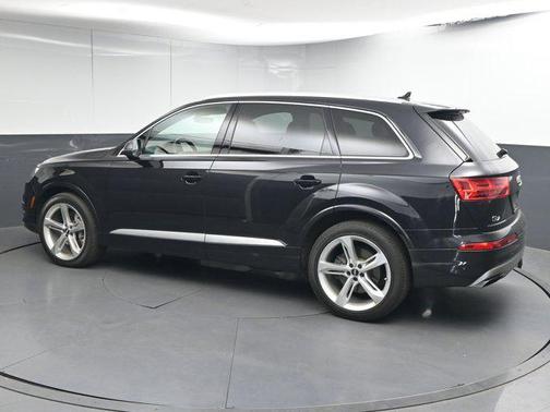 2019 Audi Q7 55 Prestige