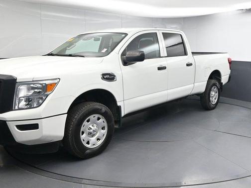 2022 Nissan Titan XD S