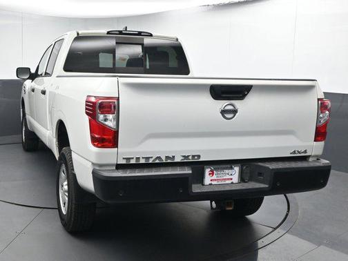 2022 Nissan Titan XD S