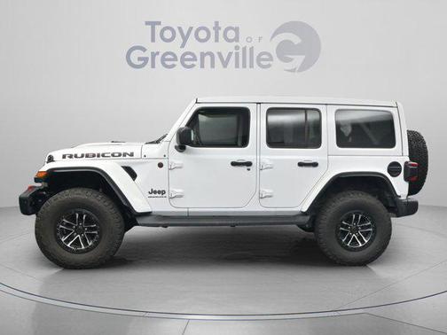 Bright White Clearcoat 2025 Jeep Wrangler Rubicon