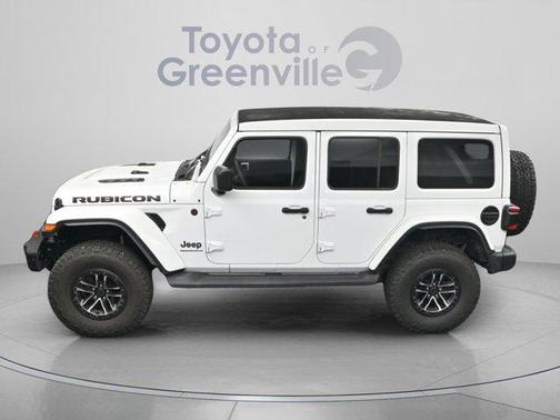 Bright White Clearcoat 2025 Jeep Wrangler Rubicon
