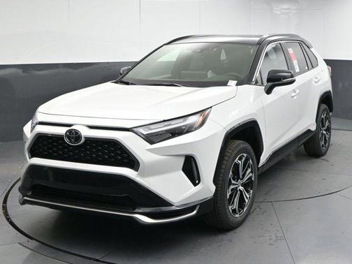 2025 Toyota RAV4 Hybrid SE
