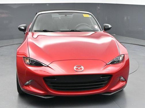 2016 Mazda MX-5 Miata Sport