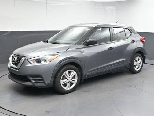 2019 Nissan Kicks S