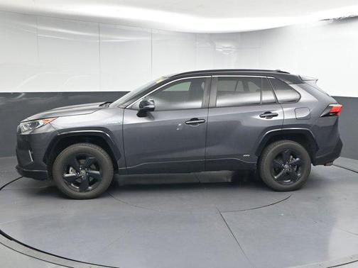 2021 Toyota RAV4 Hybrid SE