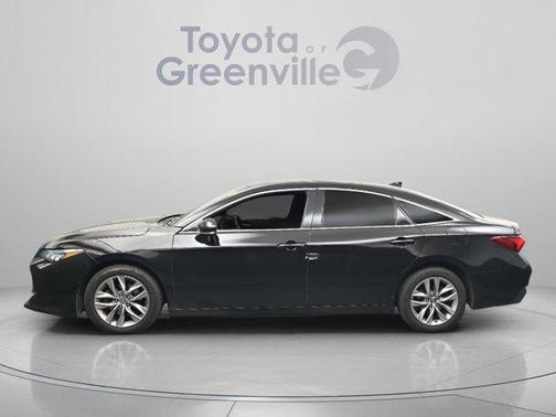Opulent Amber 2019 Toyota Avalon XLE
