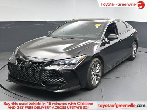 Opulent Amber 2019 Toyota Avalon XLE