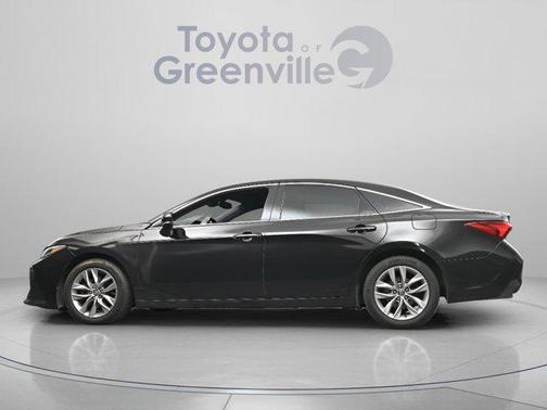 Opulent Amber 2019 Toyota Avalon XLE