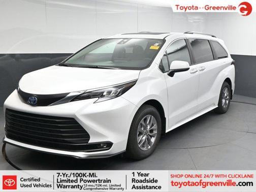 2025 Toyota Sienna XLE 8 Passenger