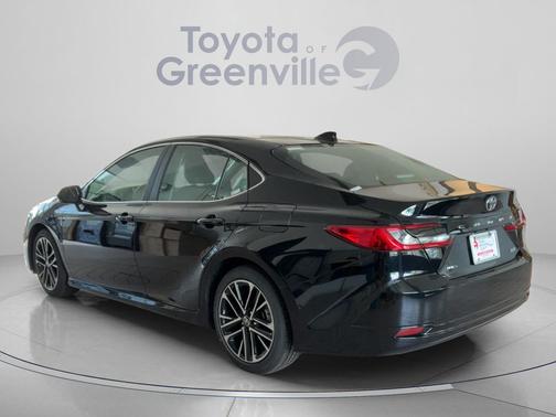 Midnight Black Metallic 2025 Toyota Camry XLE
