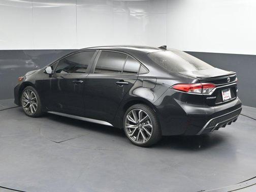 Black Sand Pearl 2021 Toyota Corolla SE