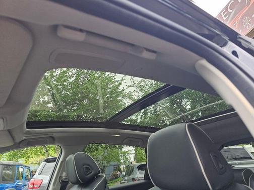 Majestic Black Pearl 2025 Acura RDX Advance Package