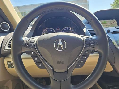 White Diamond Pearl 2017 Acura RDX Advance Package