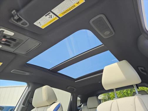 2025 Acura ADX w/A-Spec Advance Package