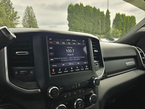 2021 RAM 2500 Big Horn Crew Cab 4x4 6'4' Box