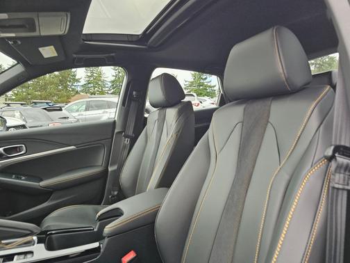 Platinum White Pearl 2026 Acura Integra FWD A-Spec with Technology