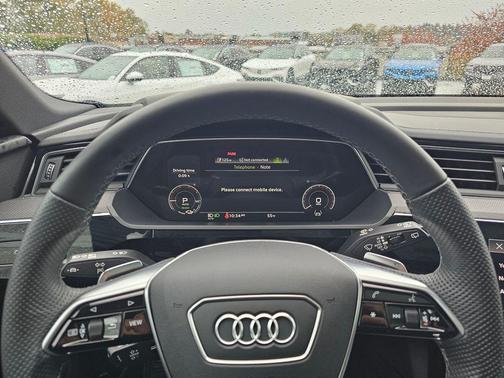 2022 Audi e-tron S Premium Plus