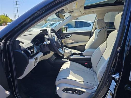 2025 Acura RDX Advance Package