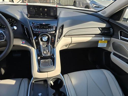 2026 Acura RDX Advance Package