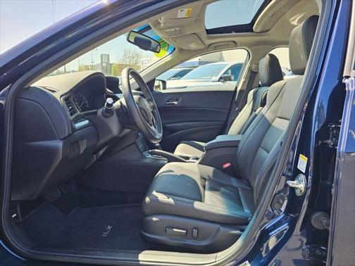 2013 Acura ILX 2.0L Technology