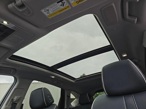 2025 Acura RDX Advance Package