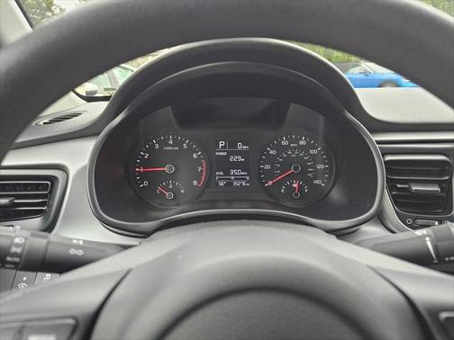2023 Kia Rio LX