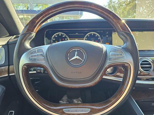 2015 Mercedes-Benz S-Class S 550