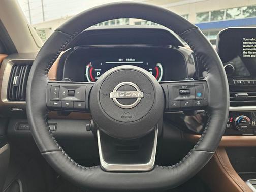 2024 Nissan Pathfinder Platinum 4WD