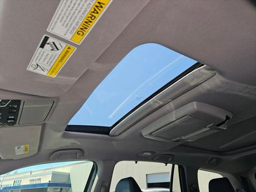 2022 Honda Pilot AWD Elite