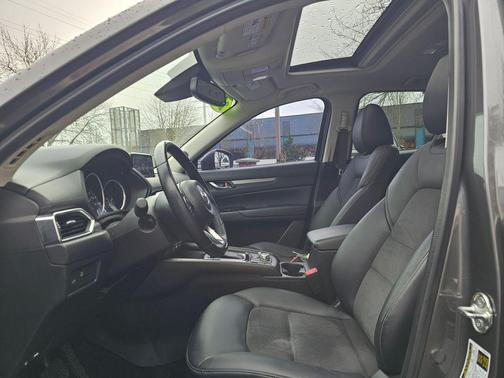 2017 Mazda CX-5 Touring